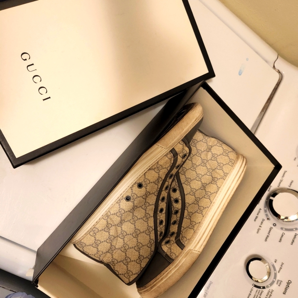 Men's Gucci Shoe